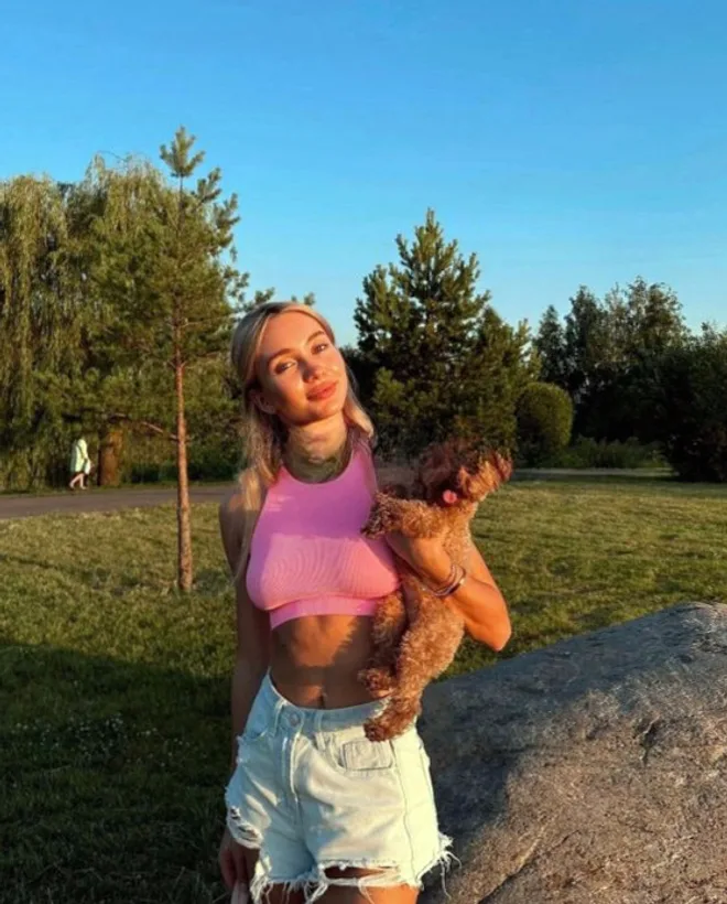 Alla