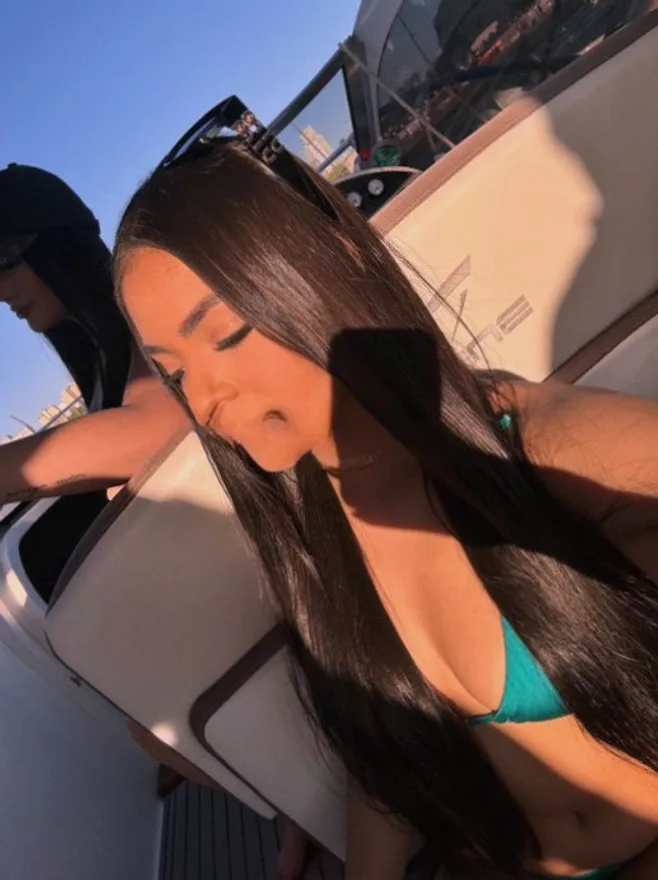 Bella