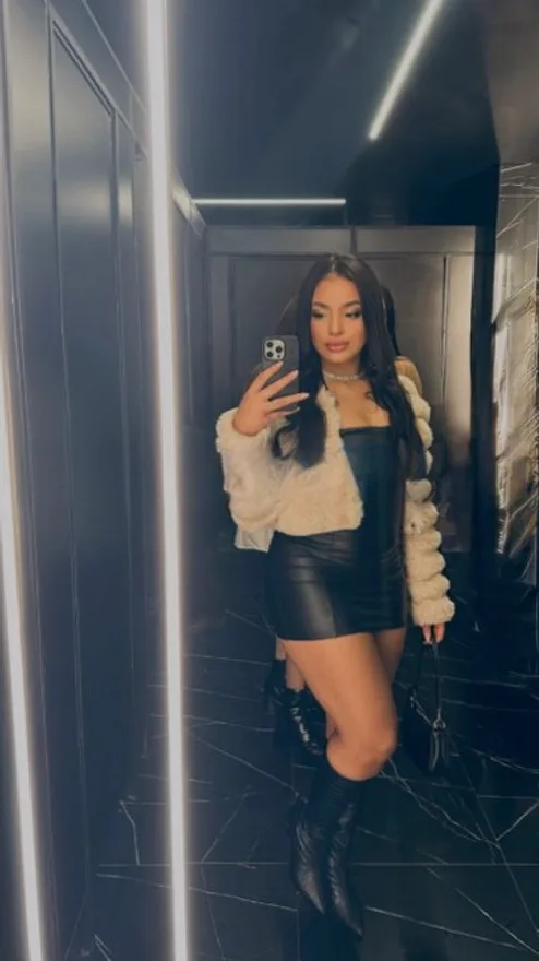 Bella