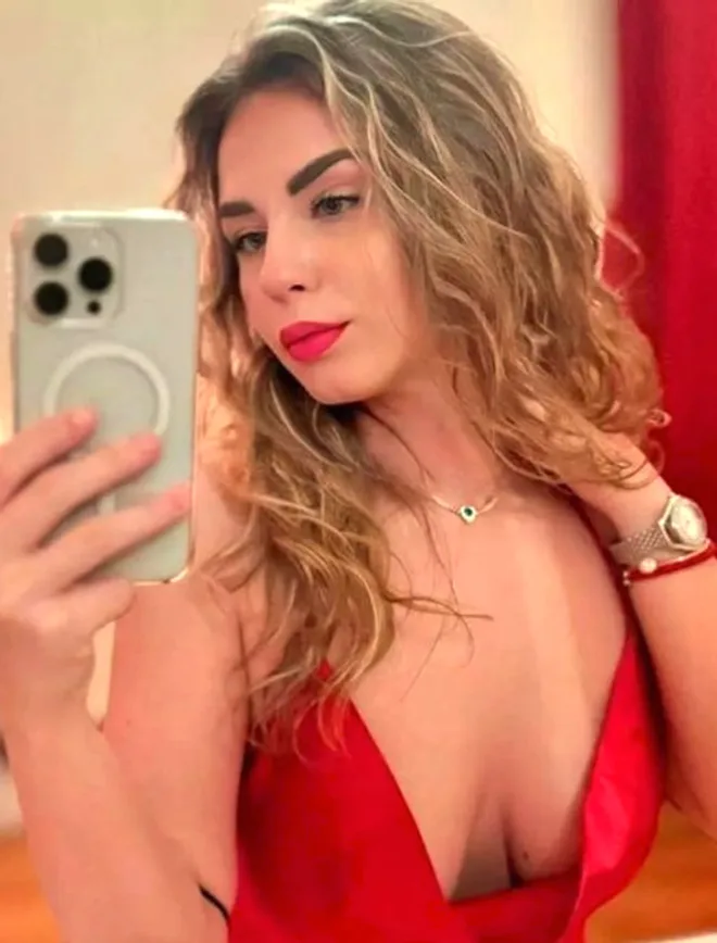 Bella