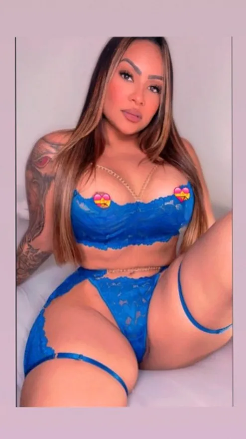 Nina Dellix