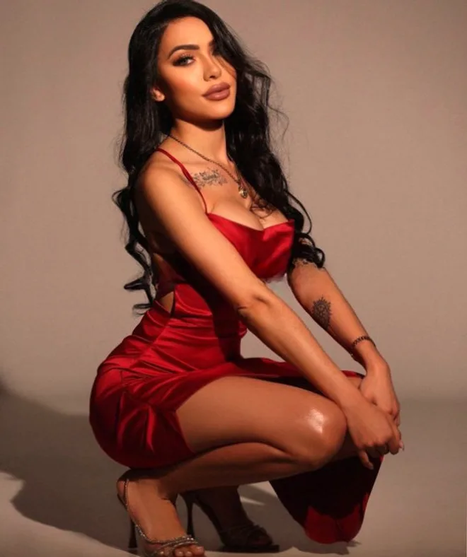 Nomira