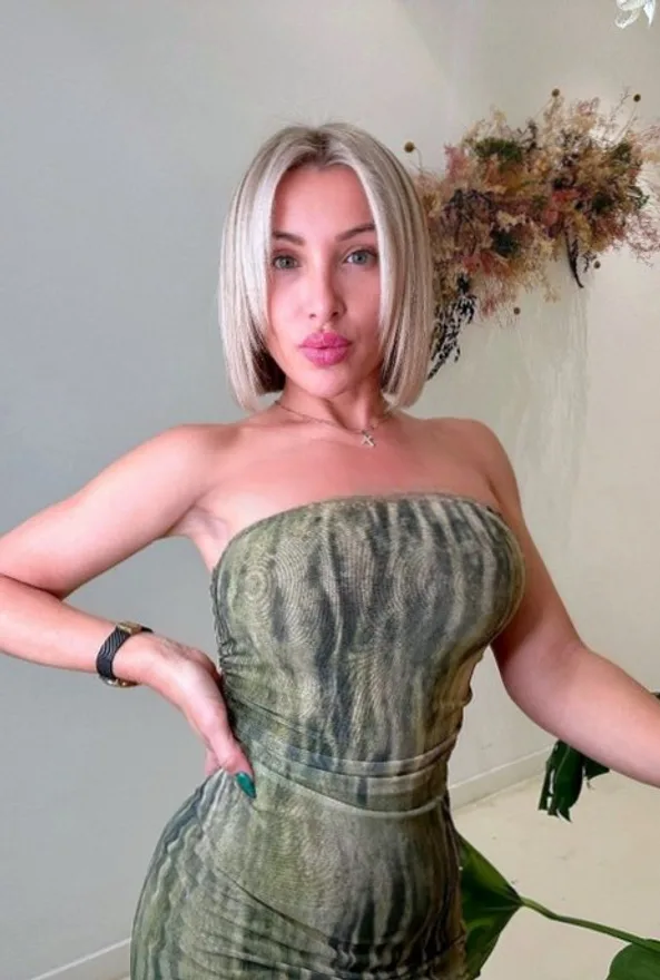 Claudia Ax