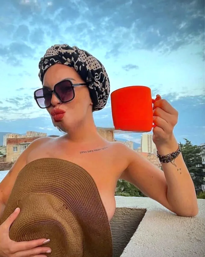 Laura