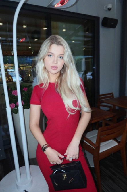 Alla